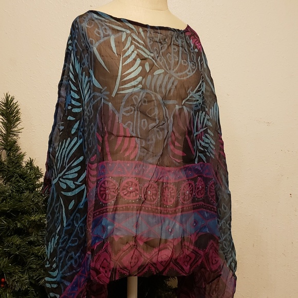 Chico's Tops - Chico’s M/L Sheer Tunic in Leaves/Geometric Aztec
